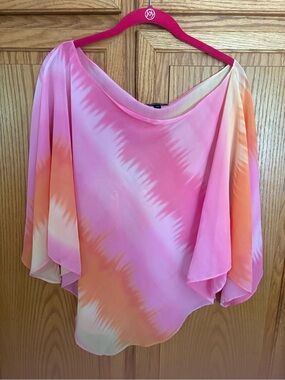 Daisy Fuentes Pink Ombre Lightweight Poncho